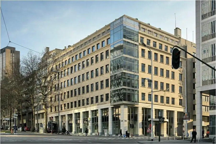 BOTA: vanaf 409m²  foto 2