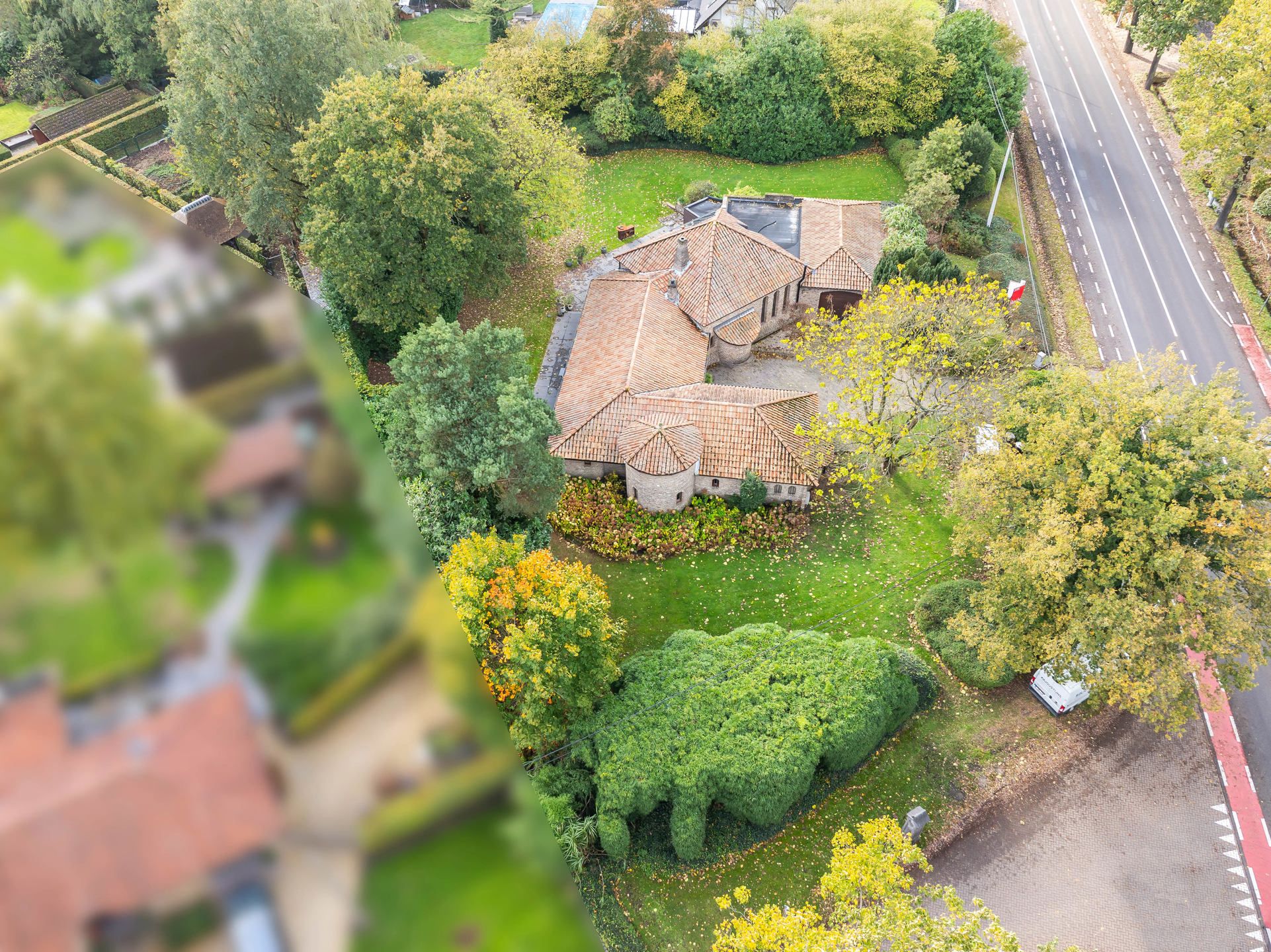 Unieke woning met prachtige tuin en veel privacy foto {{pictureIndex}}