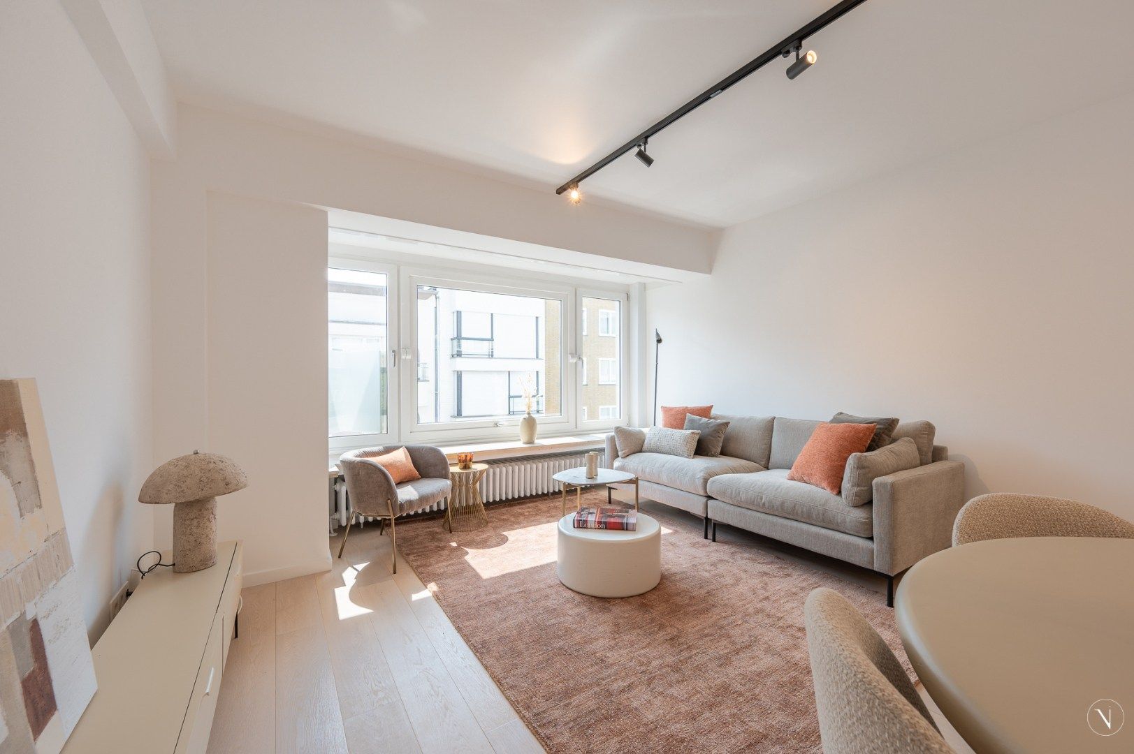 Gerenoveerd 2-slaapkamerappartement te koop – Van Bunnenlaan, Knokke foto 2