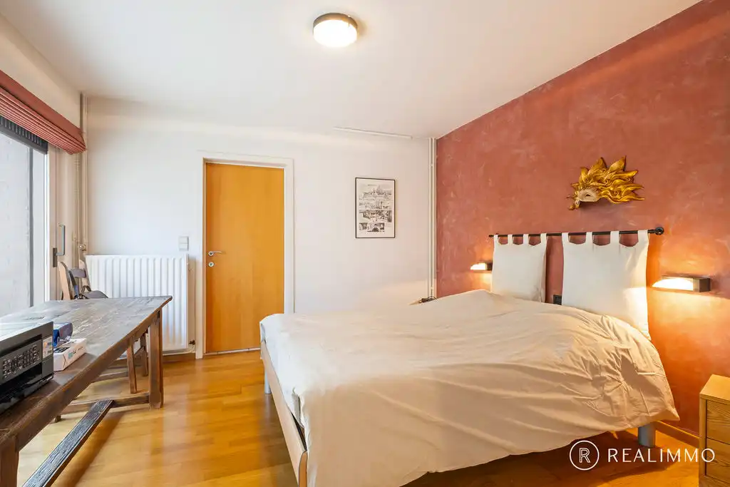 Ruime villa met 4 slaapkamers op ruim perceel met prachtige ligging! foto 11