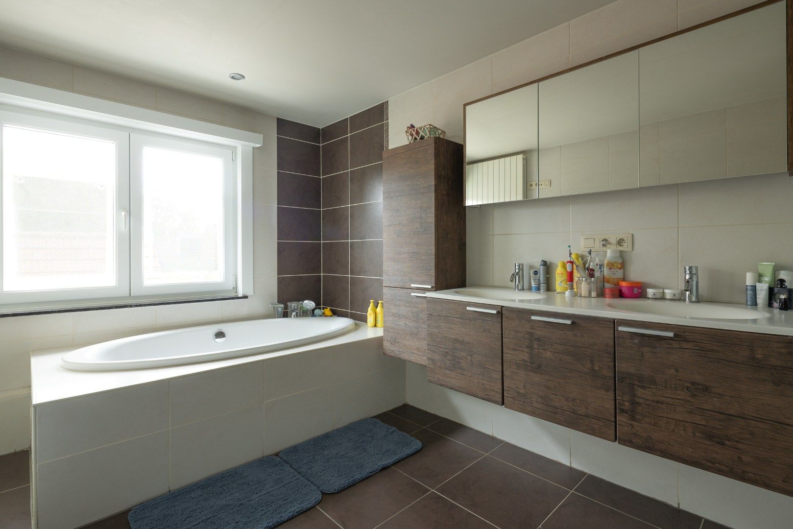 Knappe instapklare woning te koop in Peer! foto 11