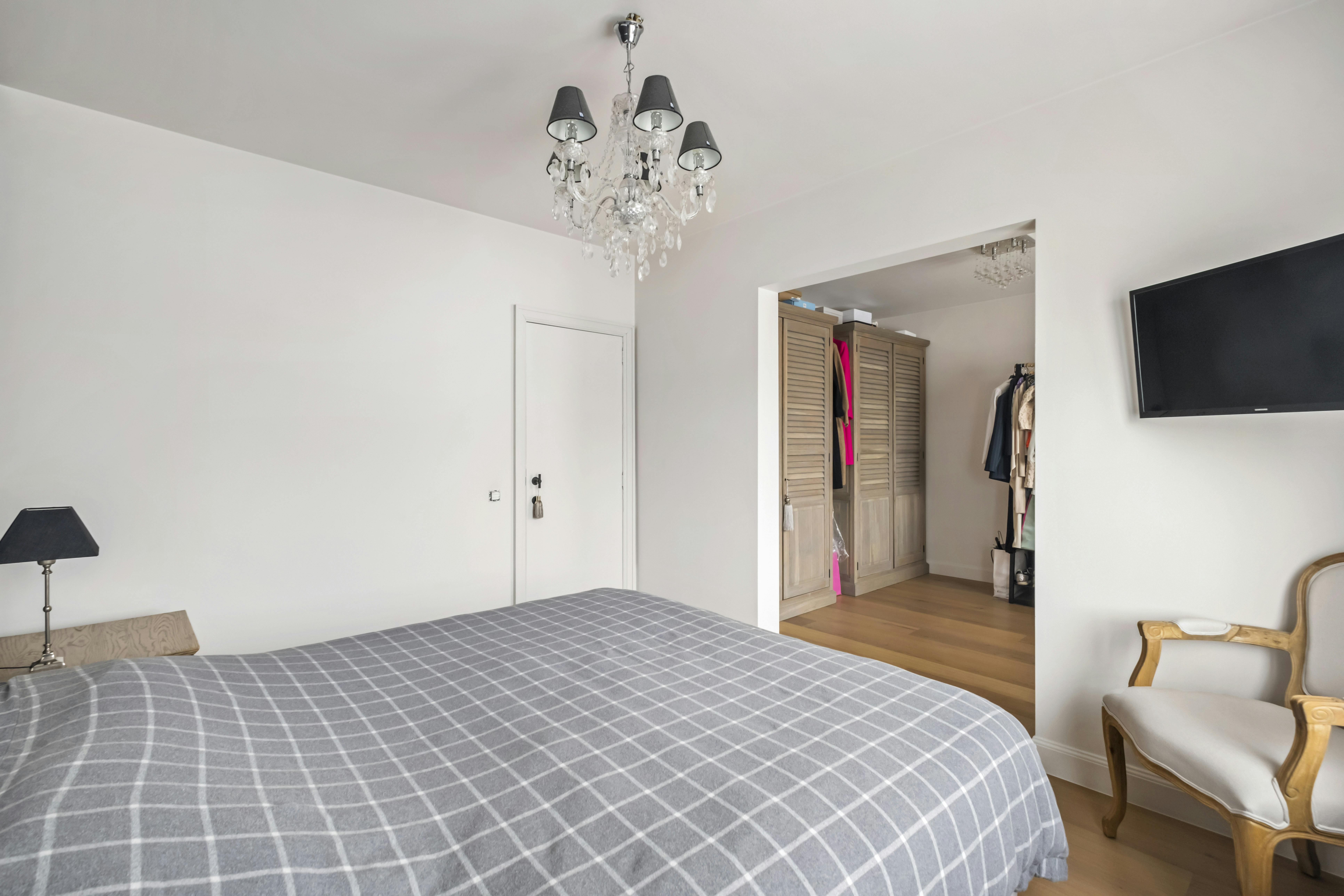  Ruim, instapklaar appartement te koop in Harelbeke foto 15