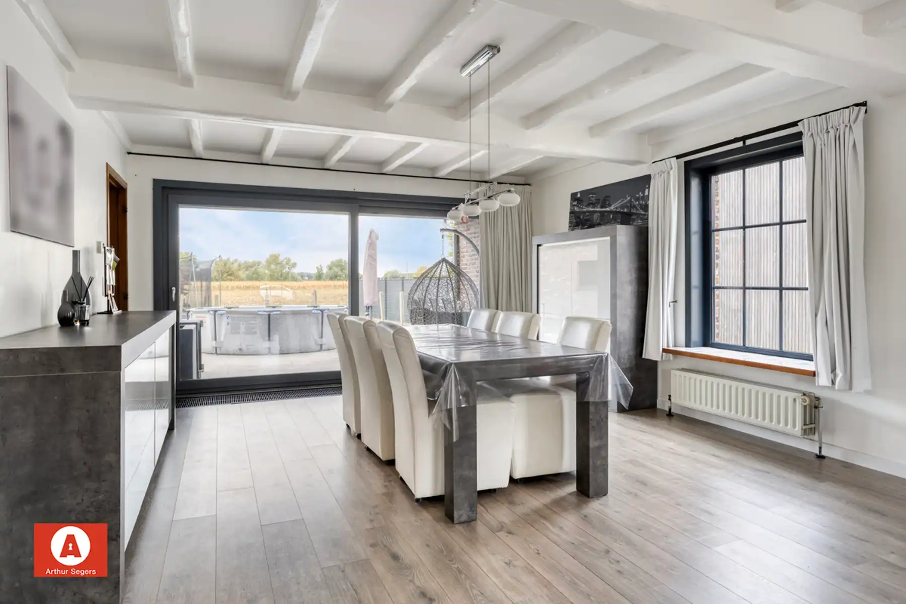 !!! IN OPTIE !!! Instapklare open bebouwing met garage op centrale ligging foto 9