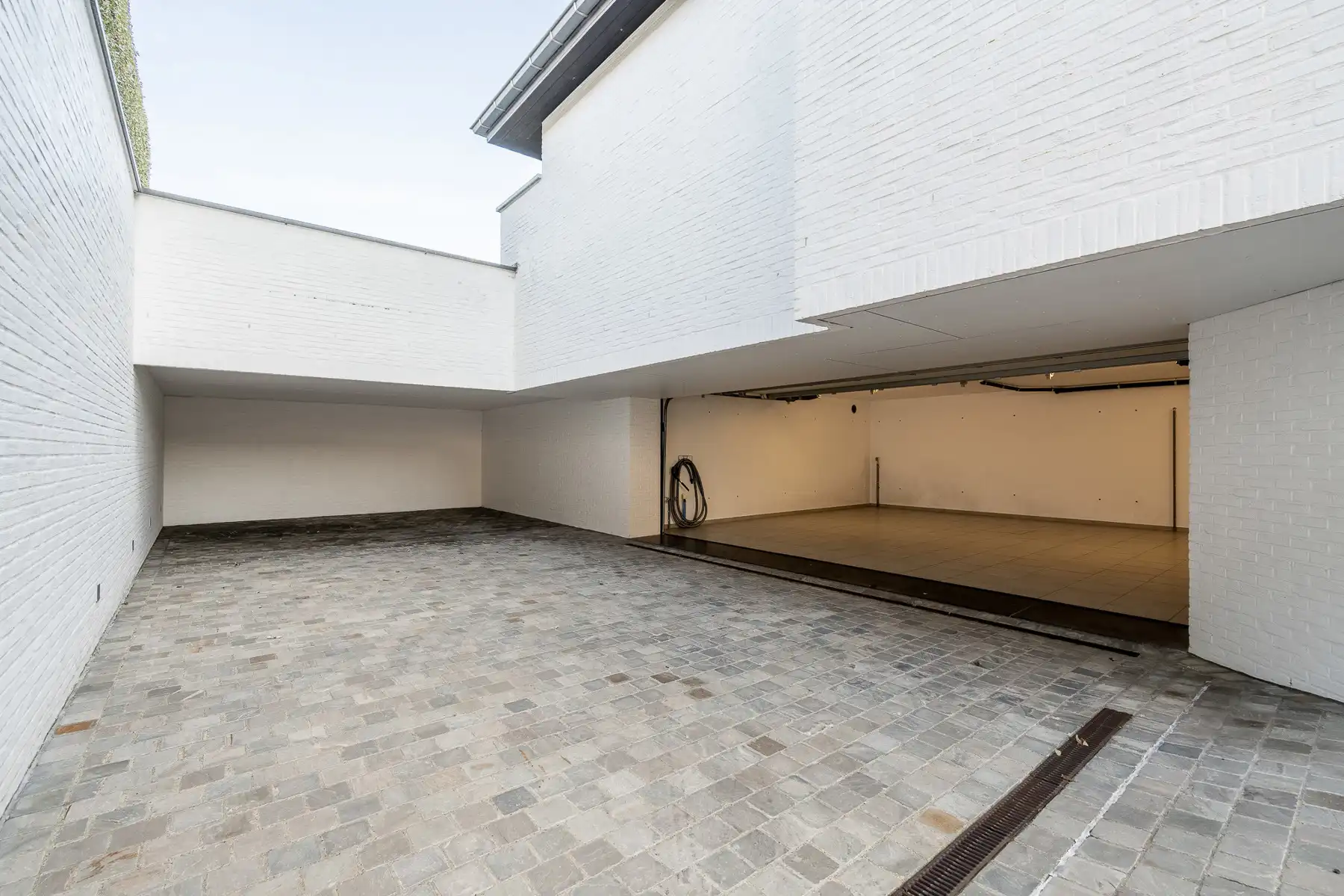 Elegante villa nabij de Magere Schorre foto 27