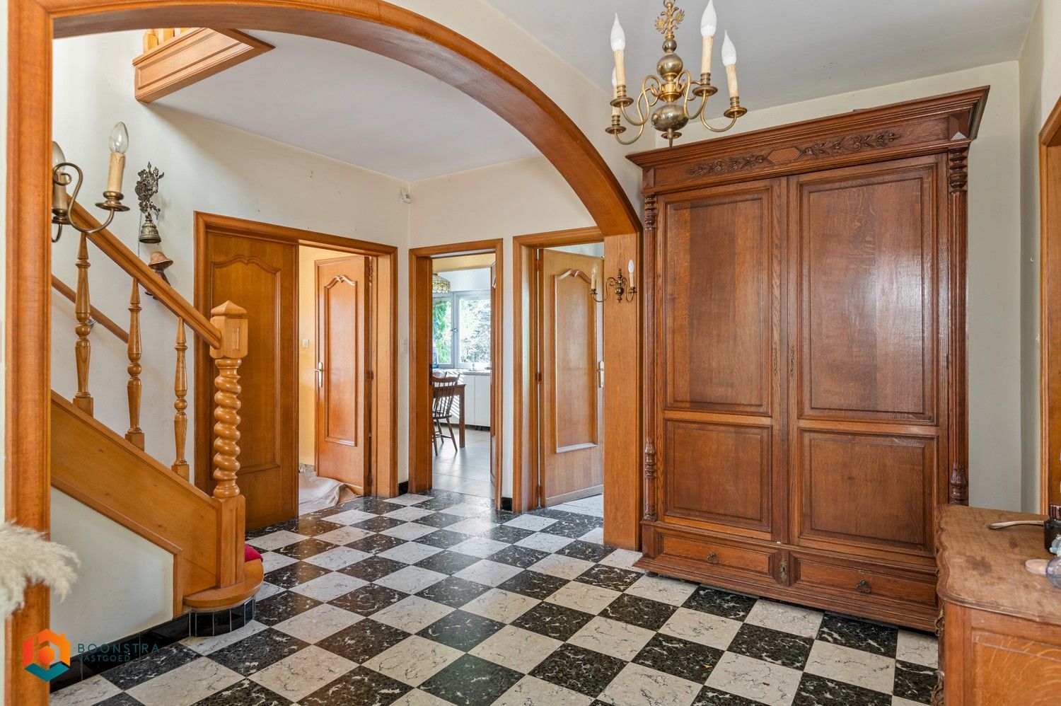 Te renoveren villa met 5 slpkrs op een perceel van 3908 m² te Meise foto 10