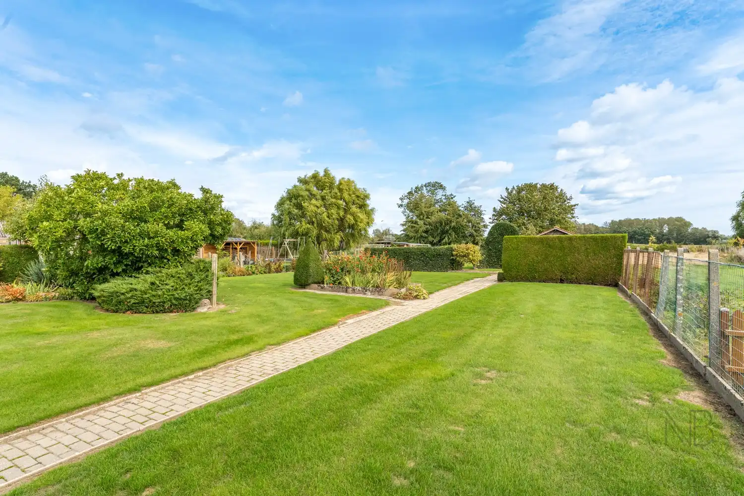 Huis te koop foto 25