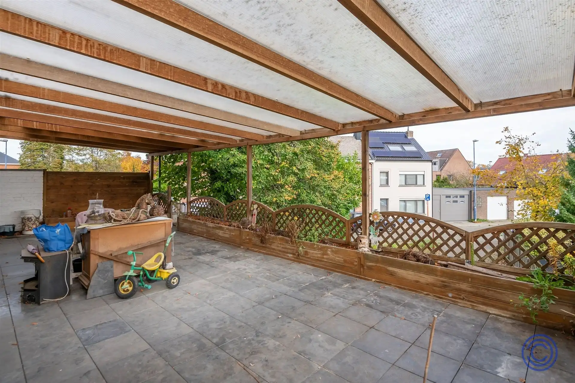 Gebouw ca. 420m² met verschillende ontwikkelingsmogelijkheden foto 21
