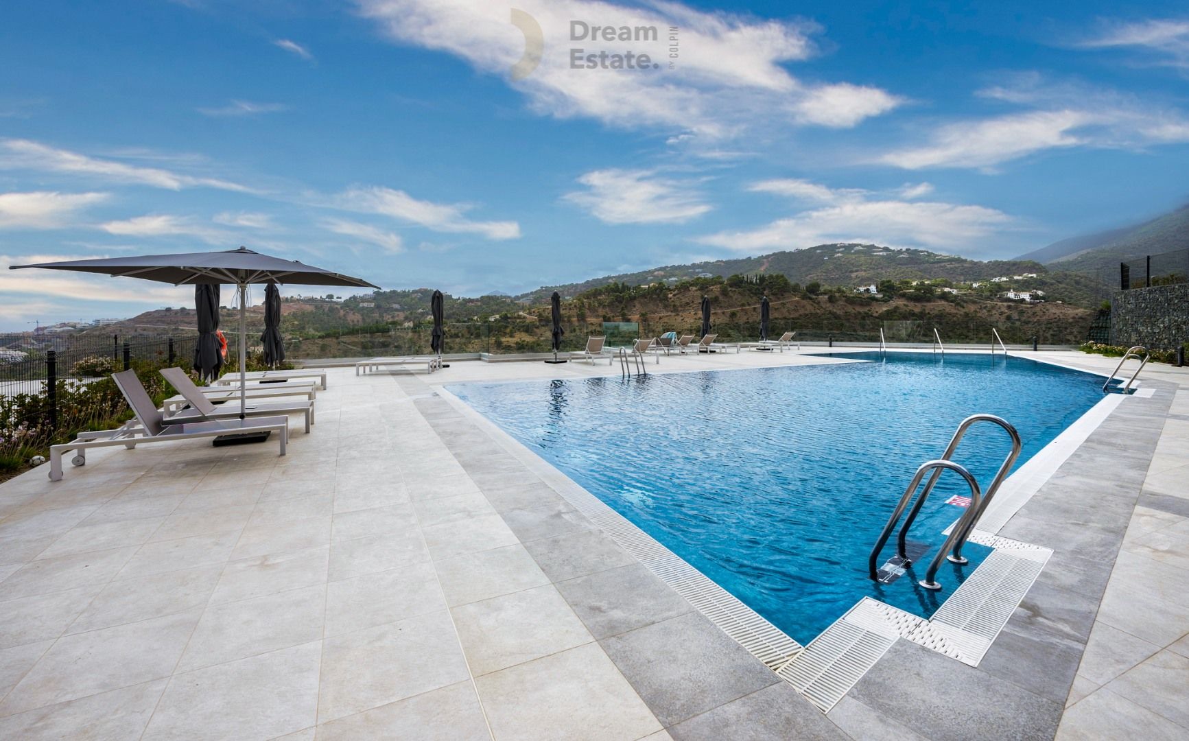 Droom appartement met adembenemend uitzicht in Los Olivos, Marbella foto 32