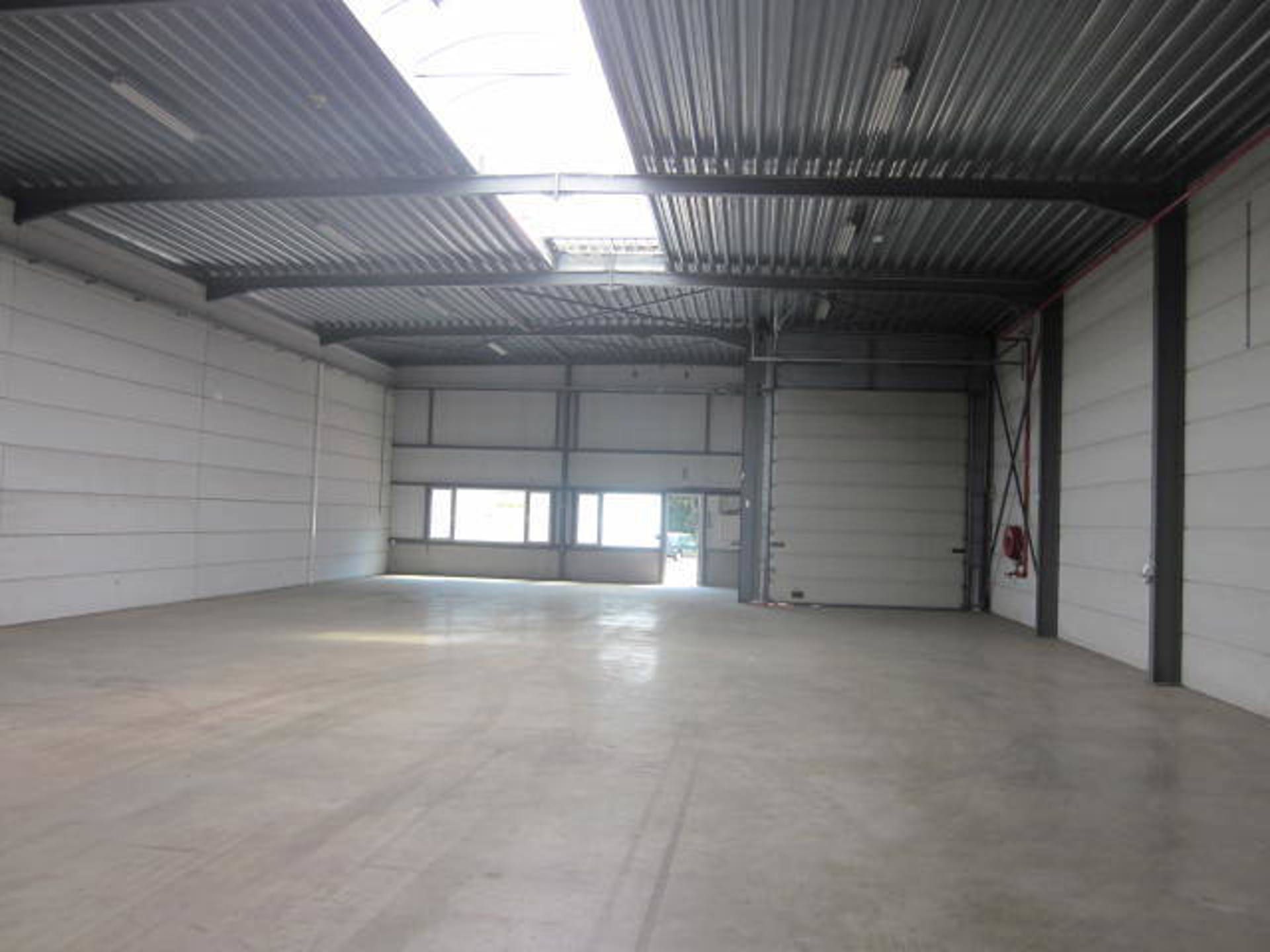 Magzijn met kantoor te Mechelen-Zuid foto 5