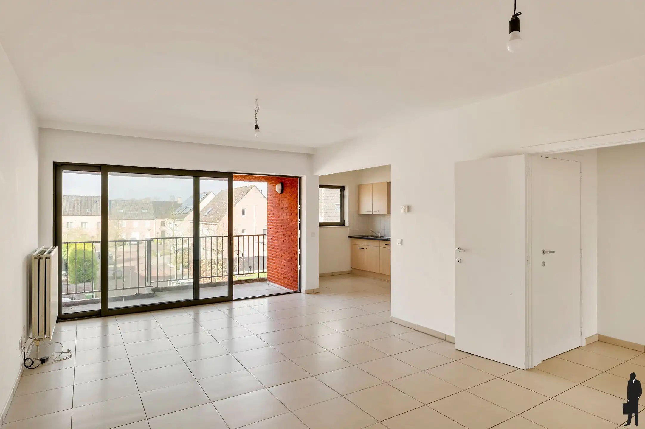 Lichtrijk 2 slaapkamer appartement op rustige locatie! foto 2