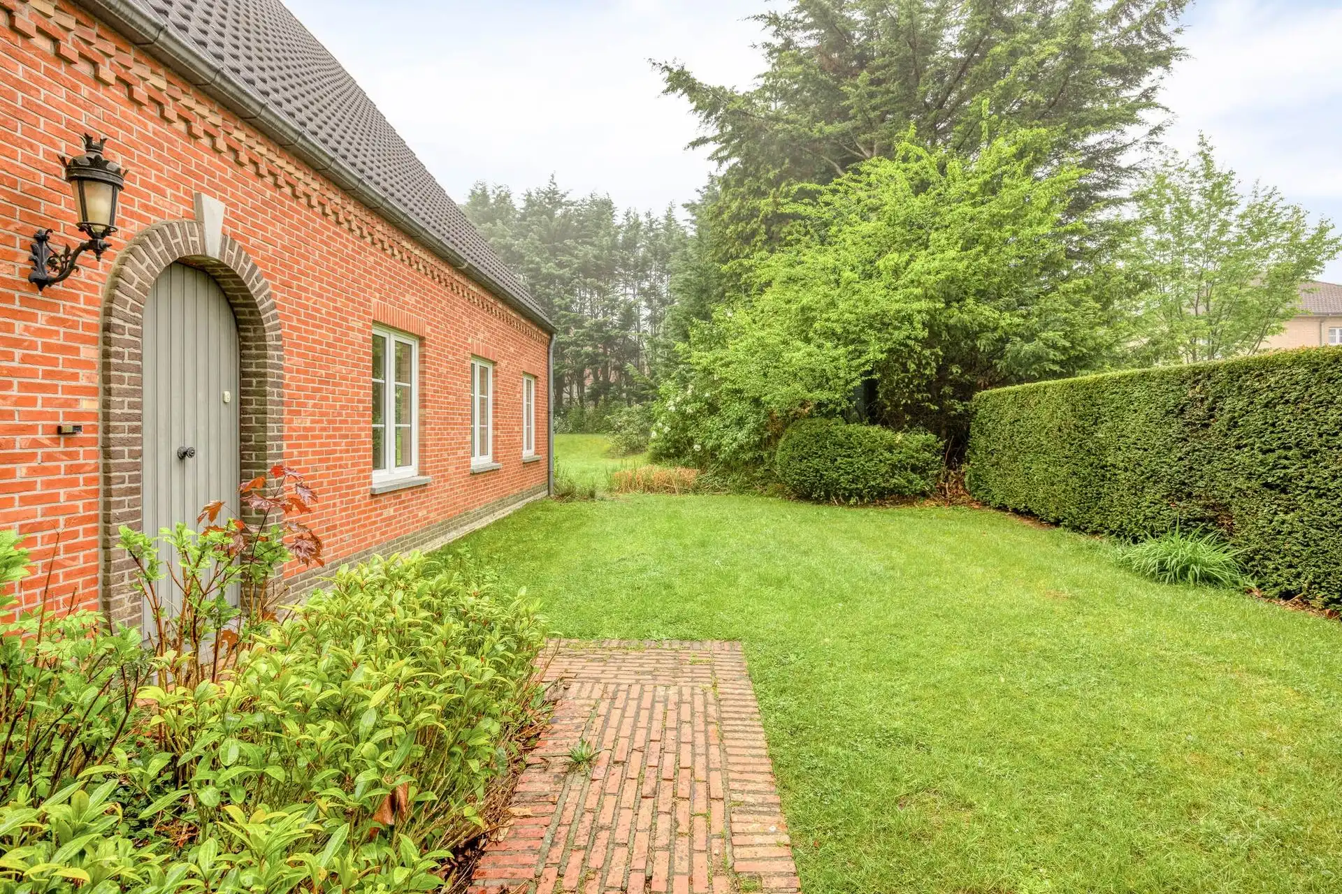 Klassieke en charmante villa op ruim perceel foto 22