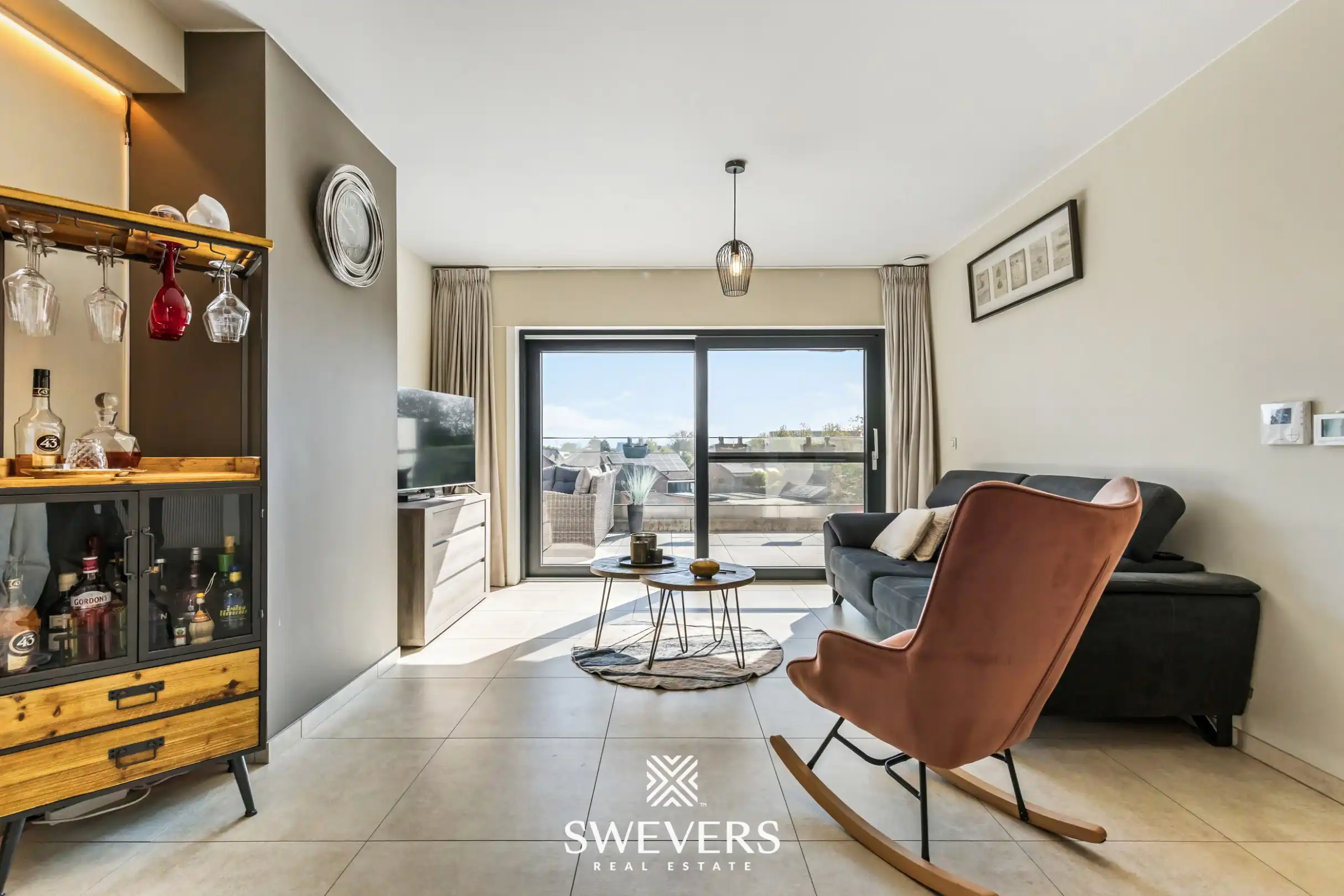 Instapklaar appartement met 2 slaapkamers en ruim terras in recent gebouw te Laakdal foto 2