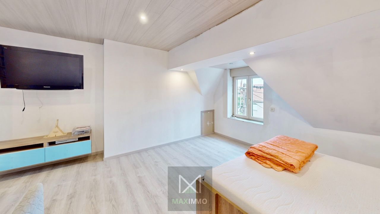 Instapklare gezinswoning met diepe tuin in Menen – Ruimte, licht & comfort foto 14