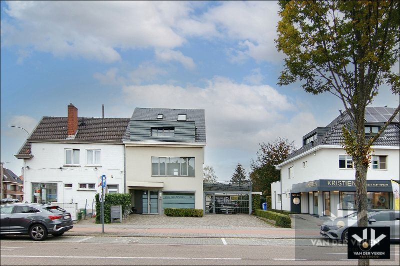 ()=>{if(producerUpdateValueVersion(node),producerAccessed(node),node.value===ERRORED)throw node.error;return node.value} Banneuxstraat 2 - 3500 Hasselt