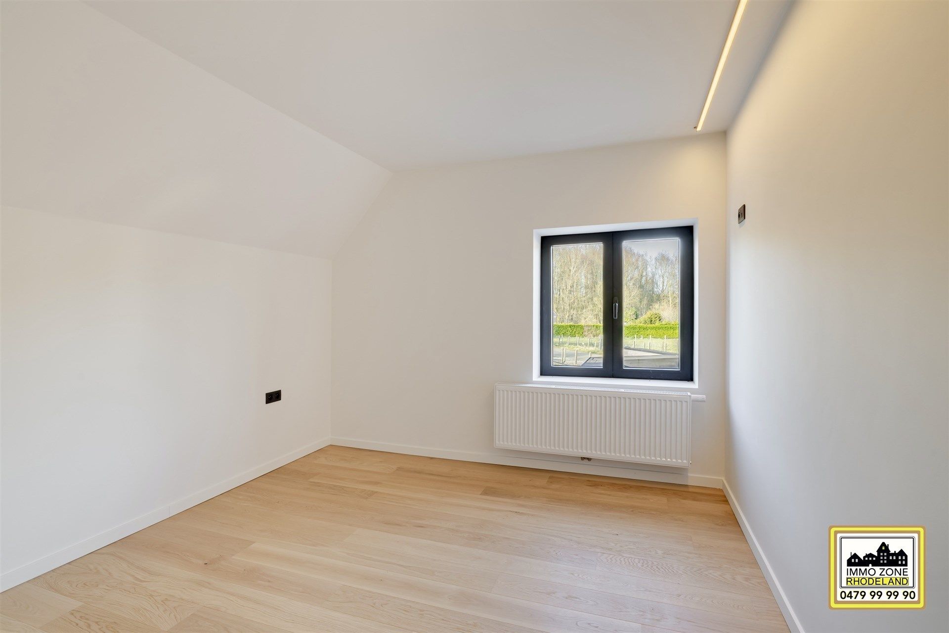 Uiterst luxueuze woning met 3 slpks, 2 bdks en mooie tuin foto 21