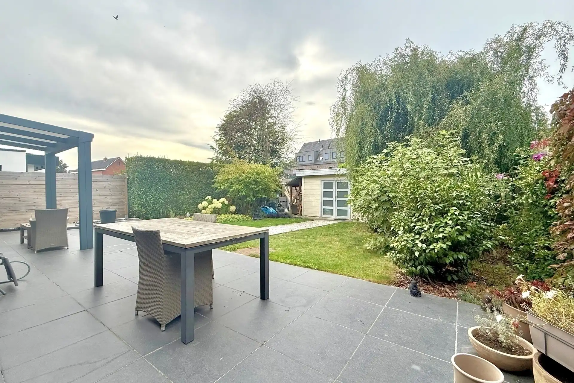 Vernieuwde woning HOB in rustige woonwijk foto 27