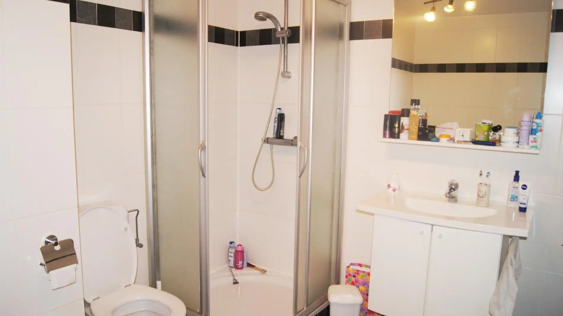 Goed gelegen, instapklare, hedendaagse duplex met 3 slpks foto 13