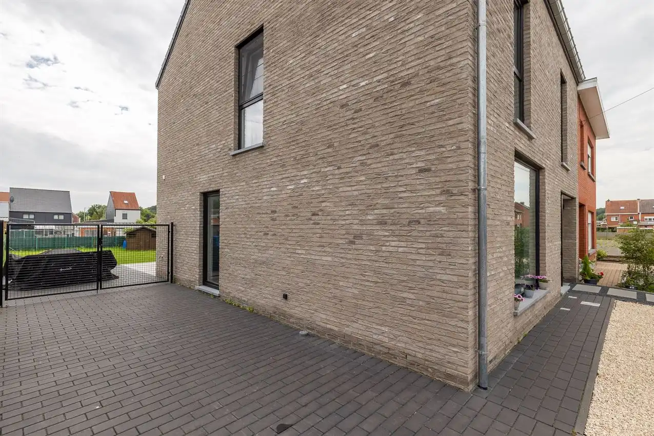 Nieuwbouw (A+) met 3 slaapkamers en mooie tuin op centrale ligging foto 33