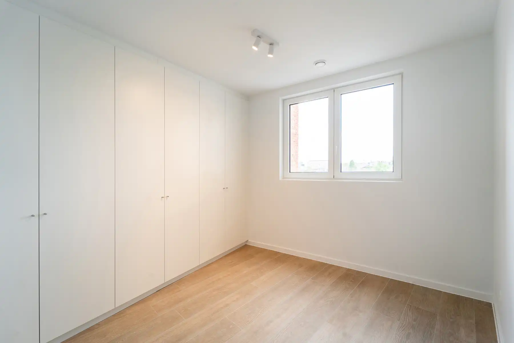 Nieuwbouwappartement met terras op toplocatie foto 7