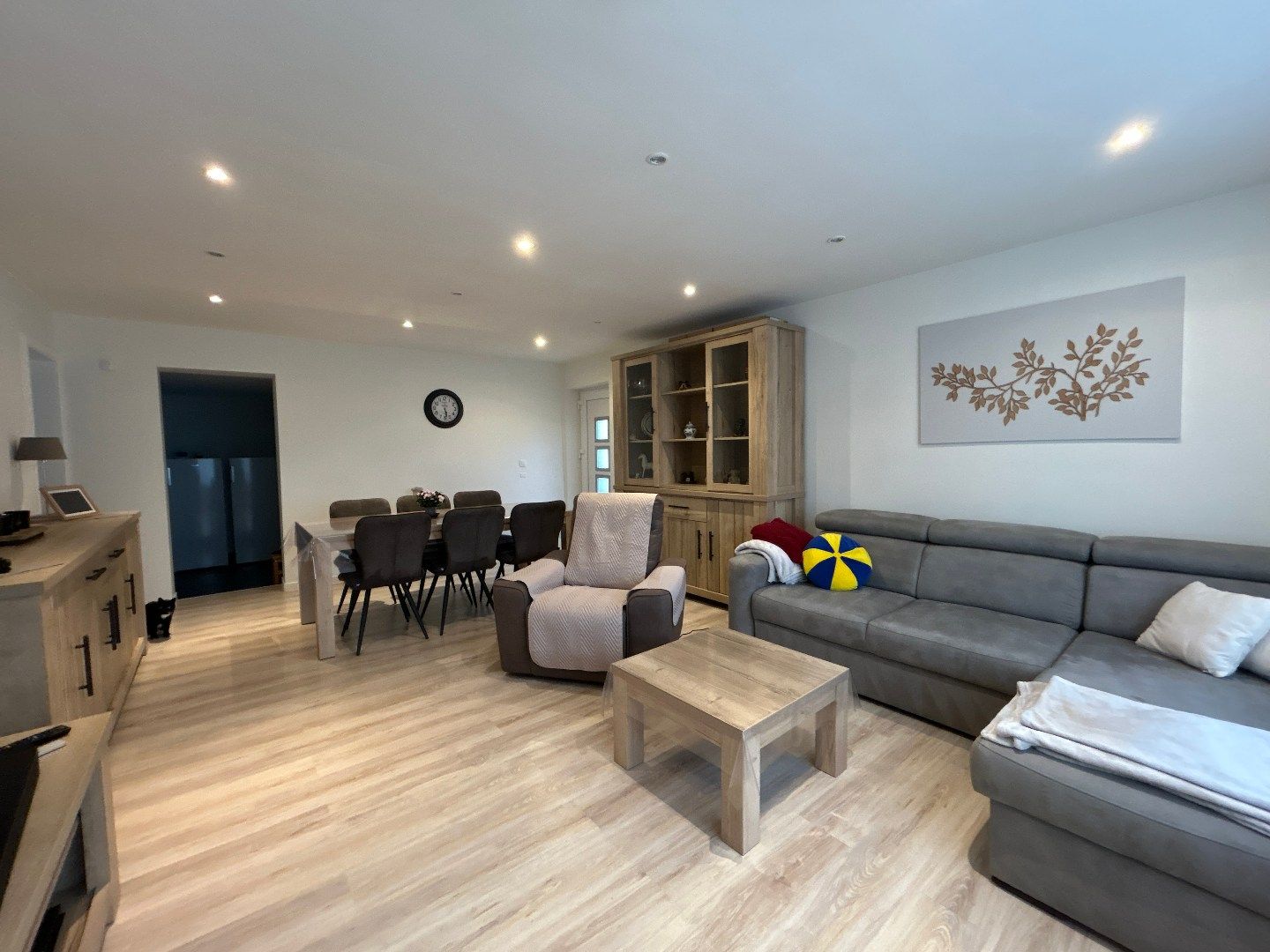 Gerenoveerde woning op een toplocatie in Sint-Katelijne-Waver! foto 5