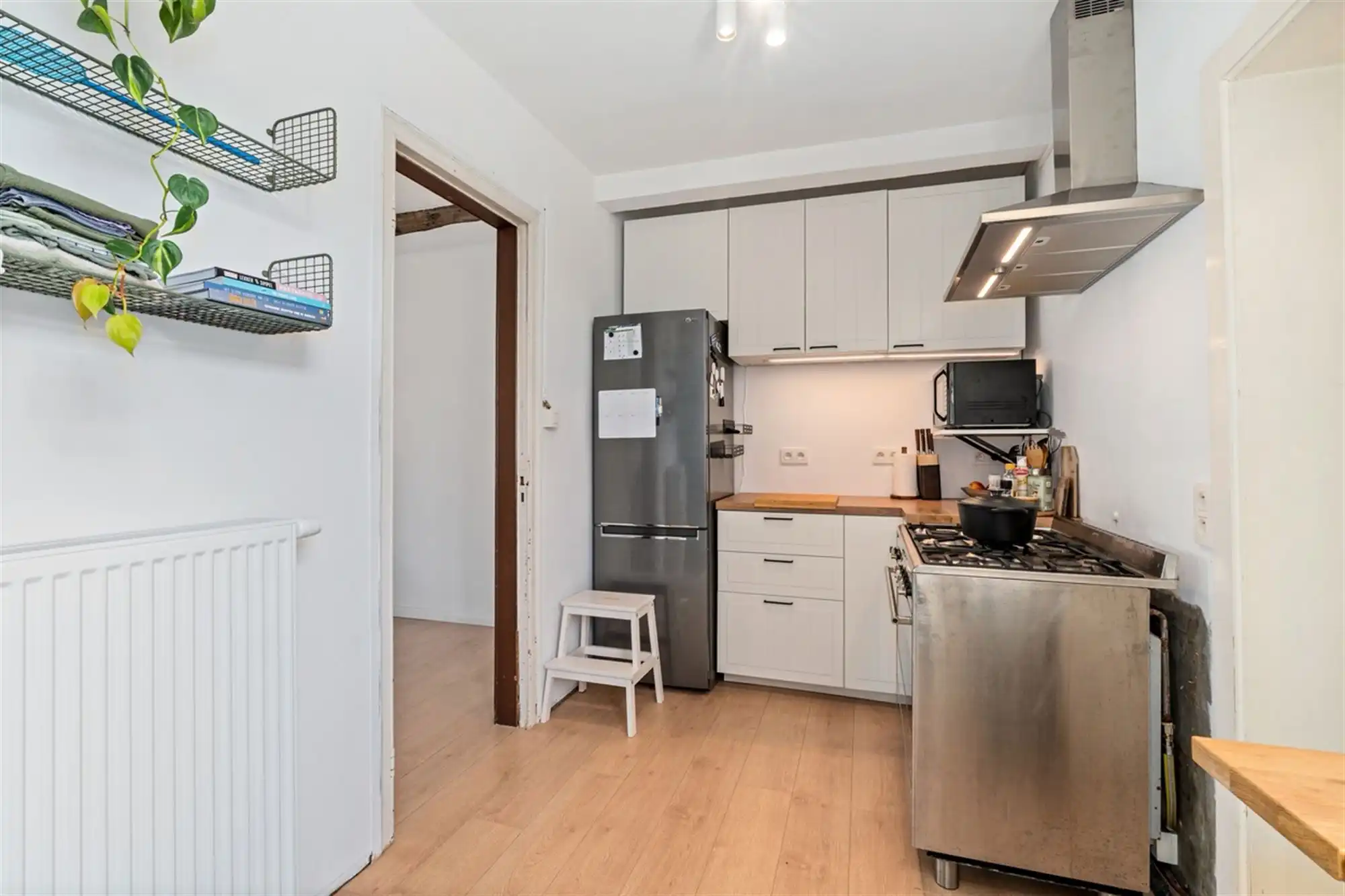 KARAKTERVOLLE WONING met 4 slaapkamers, garage & tuin op een perceel van ca. 811m² foto 12