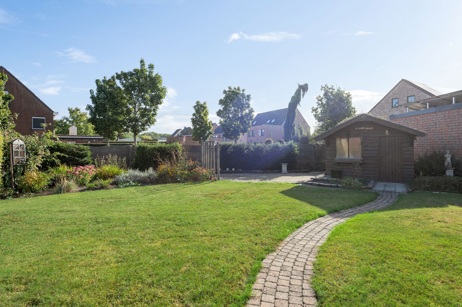 IN OPTIE. Ruime woning met 4slk's op 542 m² foto 26