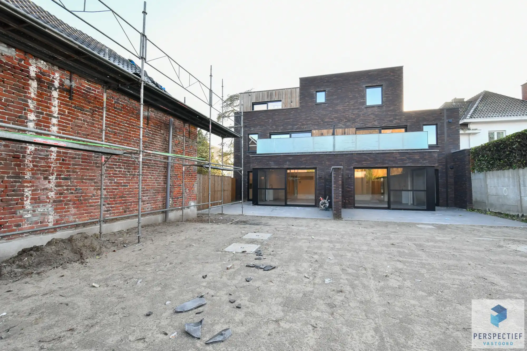 BEZOEKMOMENT WOENSDAG 10/06 VAN 16U30 TOT 18U | RECENT ENERGIEZUINIG APPARTEMENT met TERRAS & AUTOSTAANPLAATS foto 18