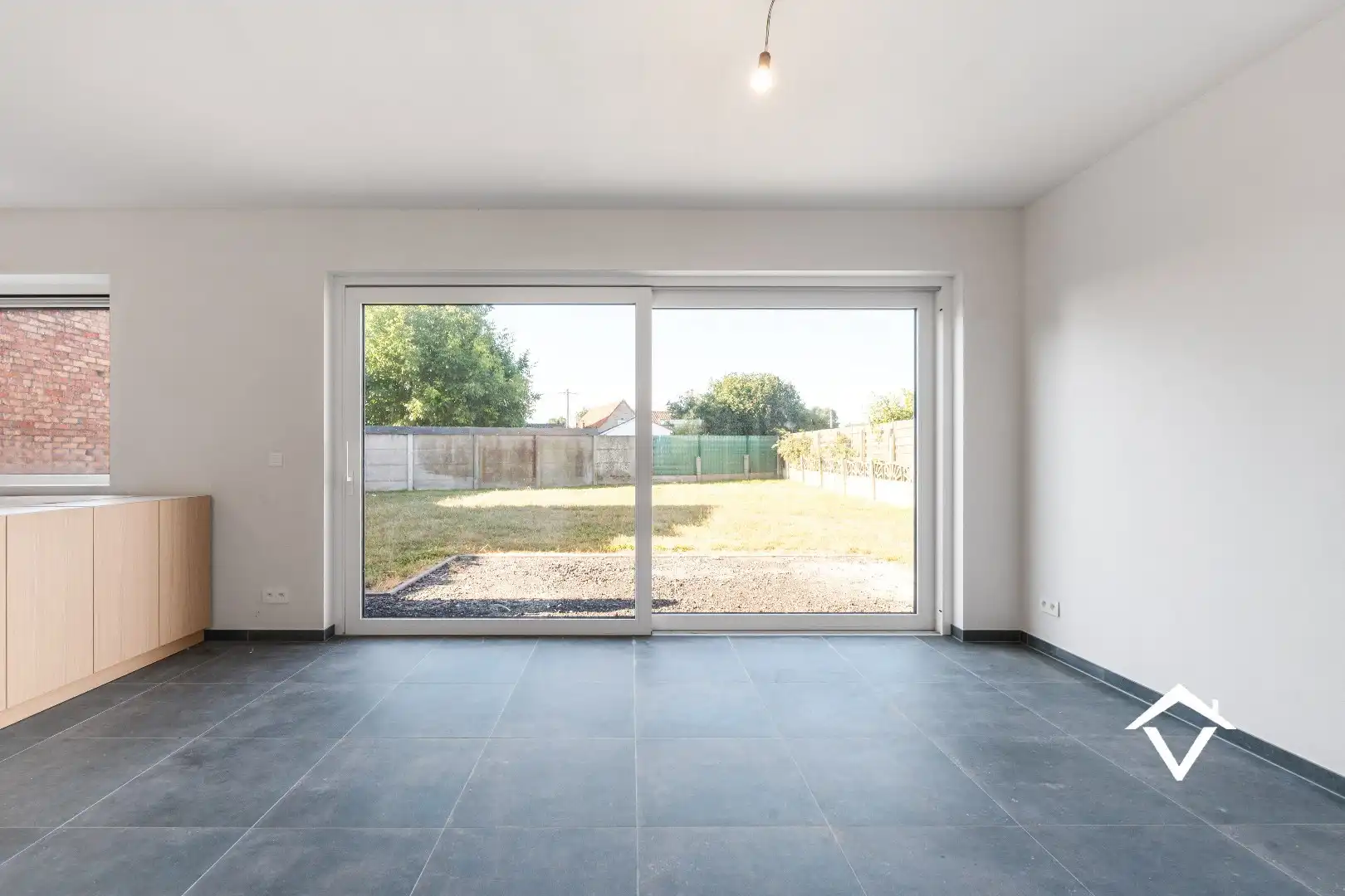 Ruime, energiezuinige gezinswoning met 6 slaapkamers, carport en zuidgerichte tuin foto 6