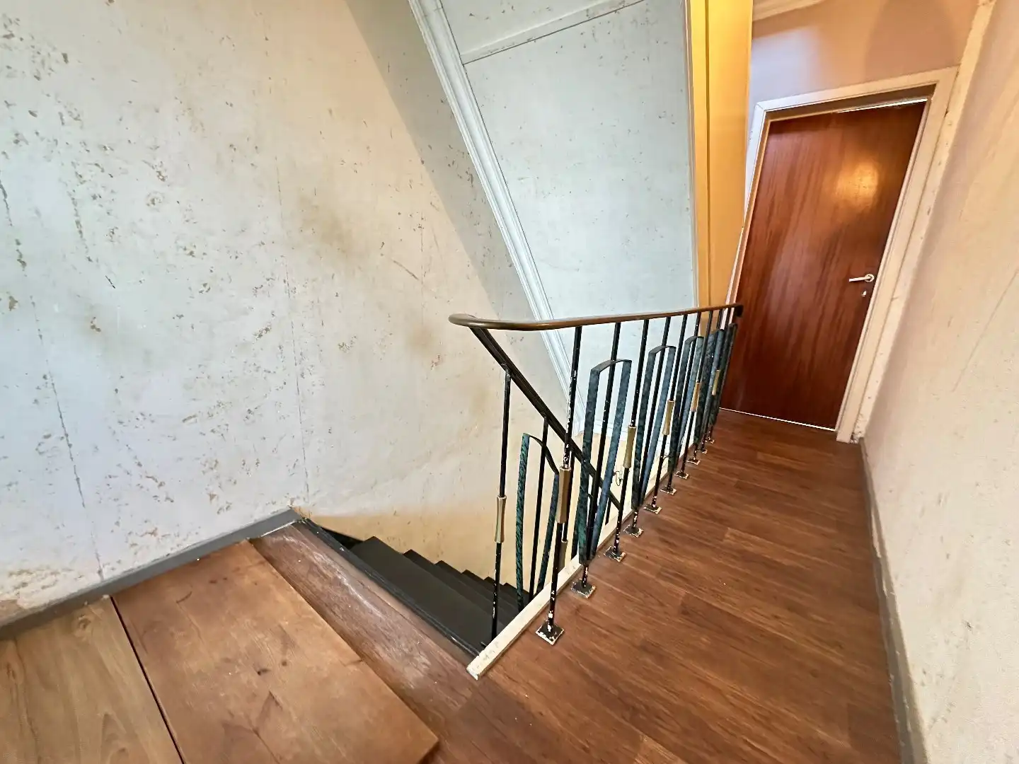 Ruime woning in het centrum van Tongeren met 3 slaapkamers en terras foto 11