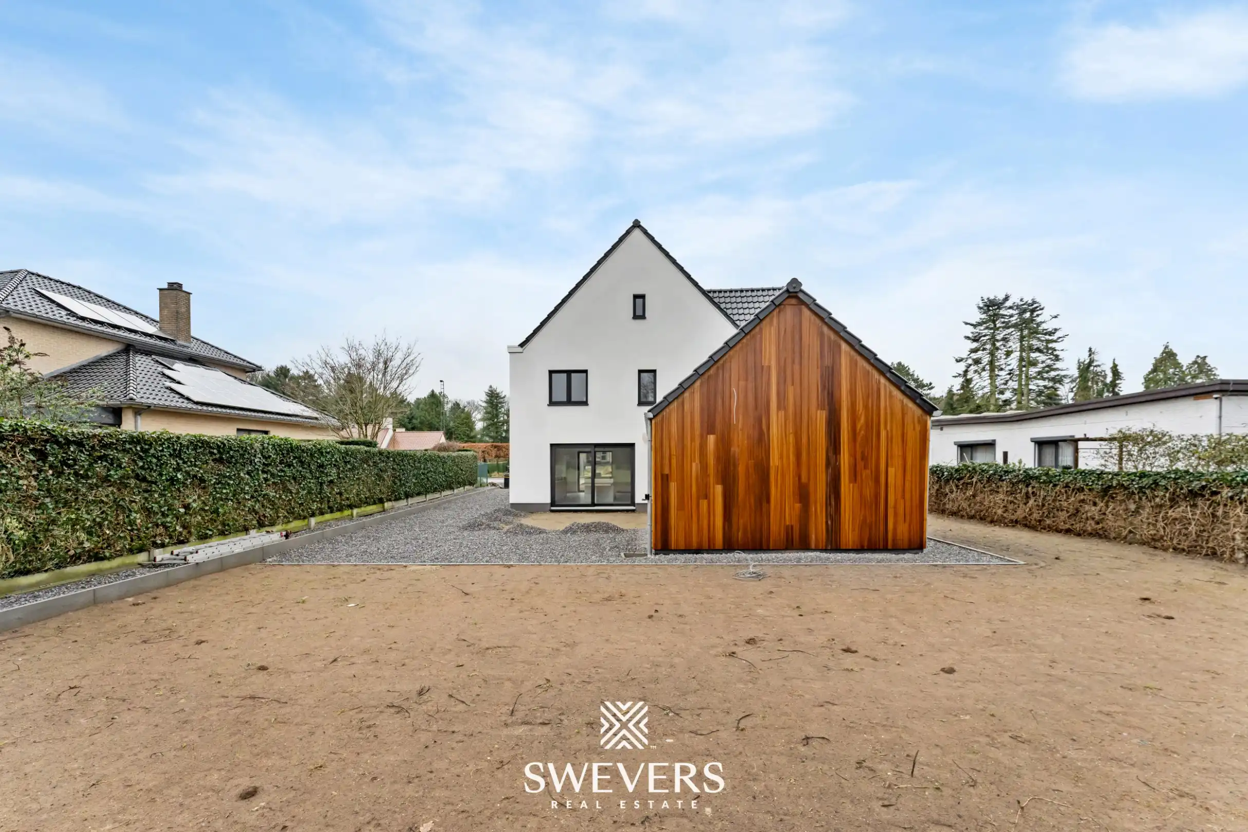 Exclusief wonen (253 m²) in een volledig gerenoveerde open bebouwing te Zonhoven (aankoop aan 2% mogelijk) foto 34