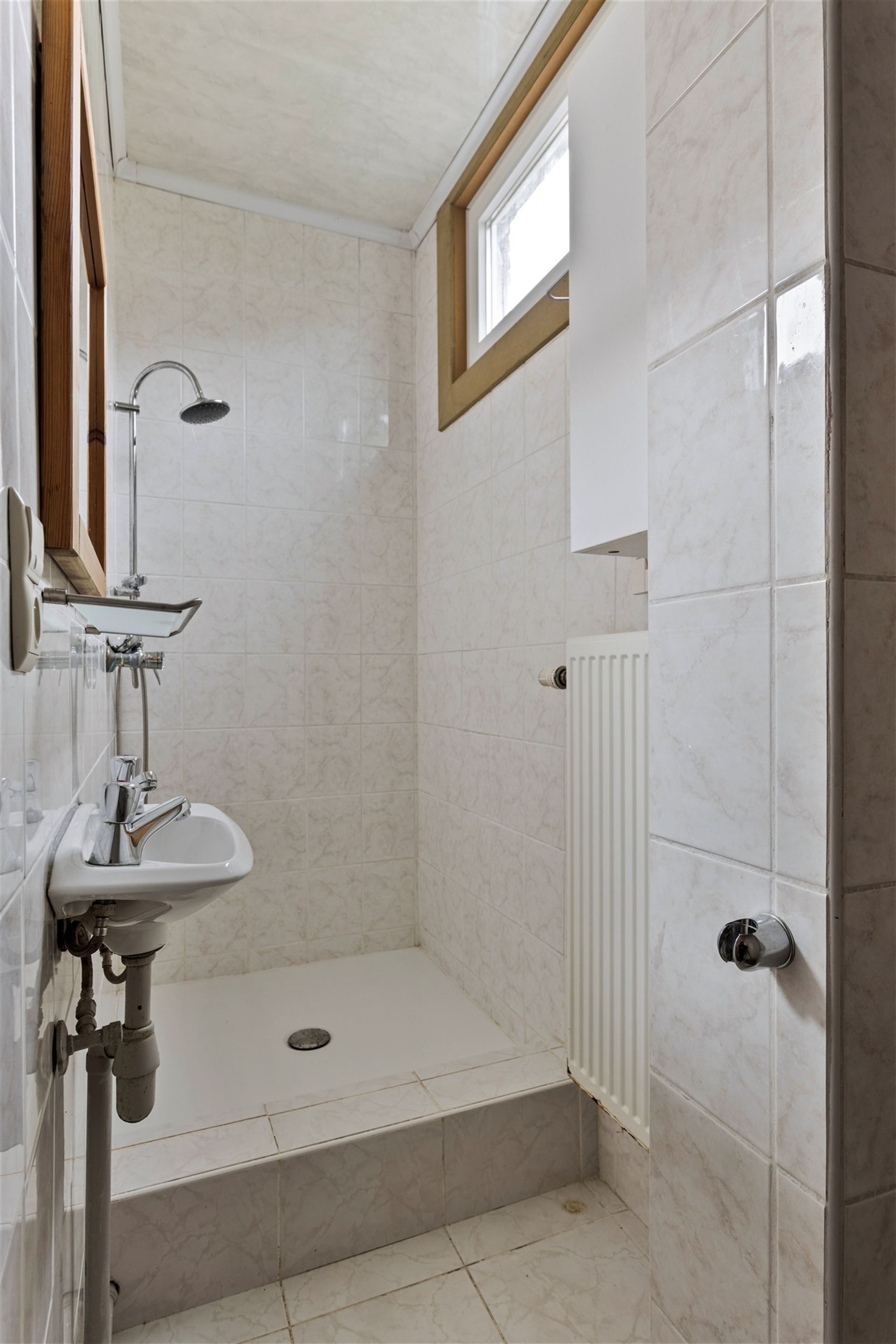 Te renoveren woning foto 19