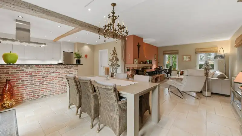 Vernieuwd landhuis van 175m² op 4a79ca foto 4