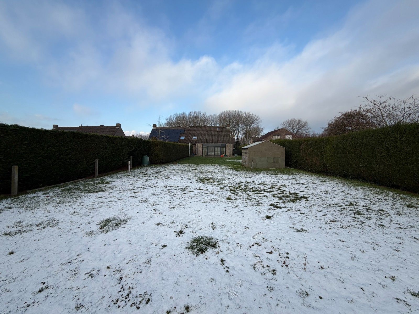 Ruime gezinswoning met 3 slaapkamers, grote tuin en garage foto 19