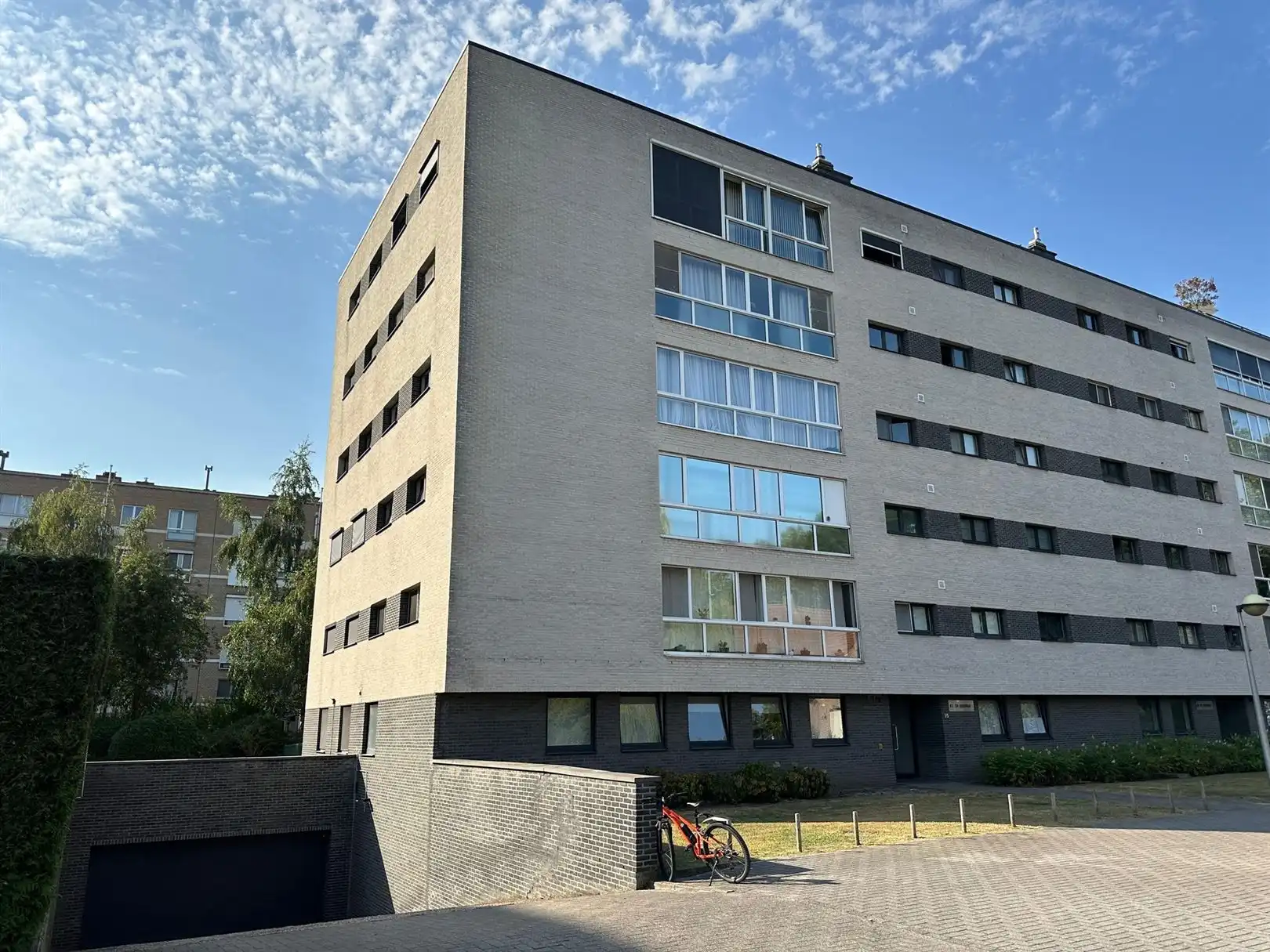 Appartement met 2 slp's, mooi terras en moto staanplaats foto {{pictureIndex}}