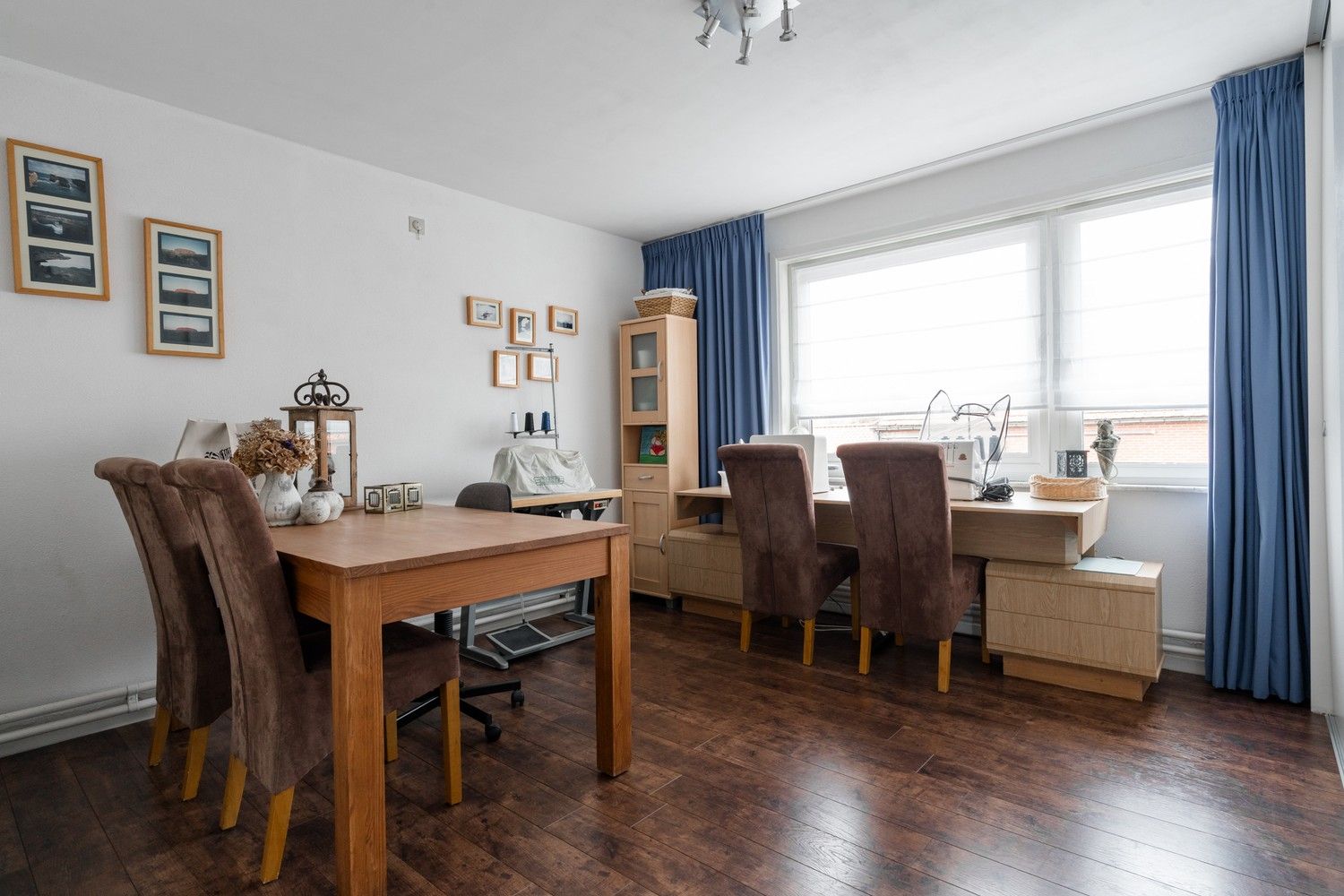 Vrijstaande woning met prachtig uitzicht op weilanden, rustige ligging nabij de Nederlandse grens! foto 25