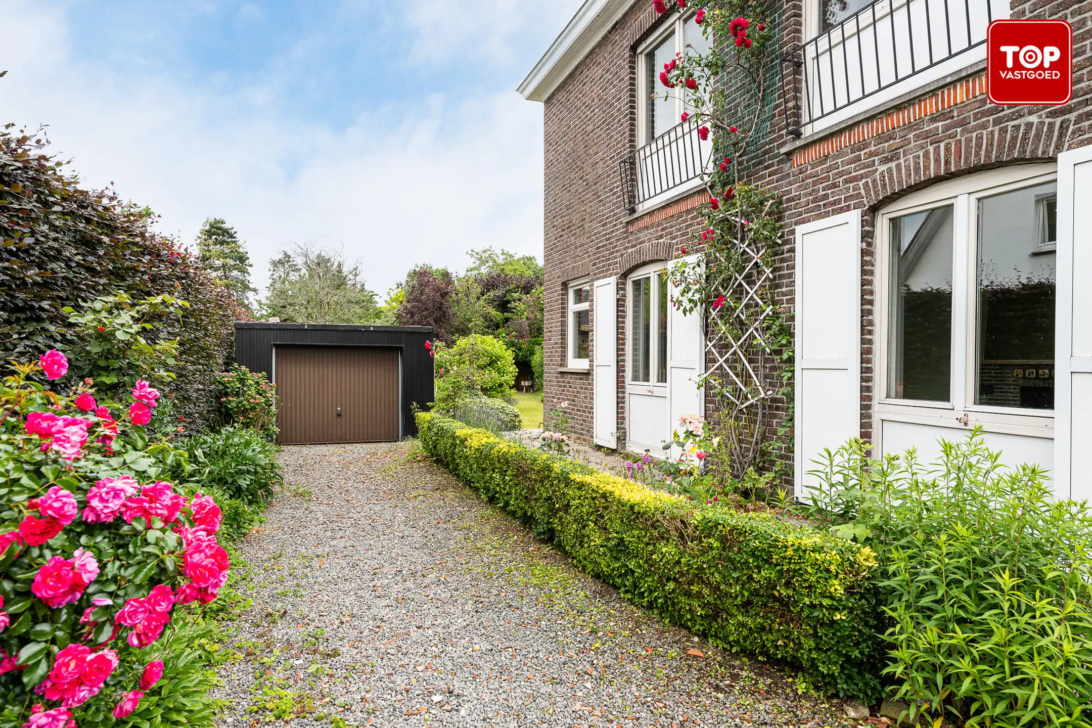 Karaktervolle renovatiewoning op toplocatie in Kolegem.  foto 3