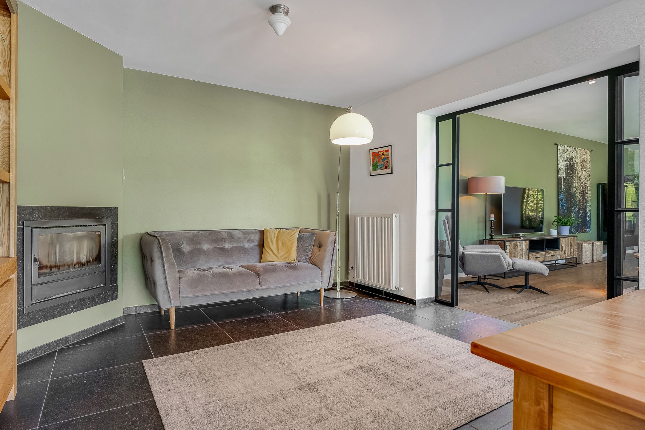 Instapklare woning met tuingerichte aanbouw foto 8