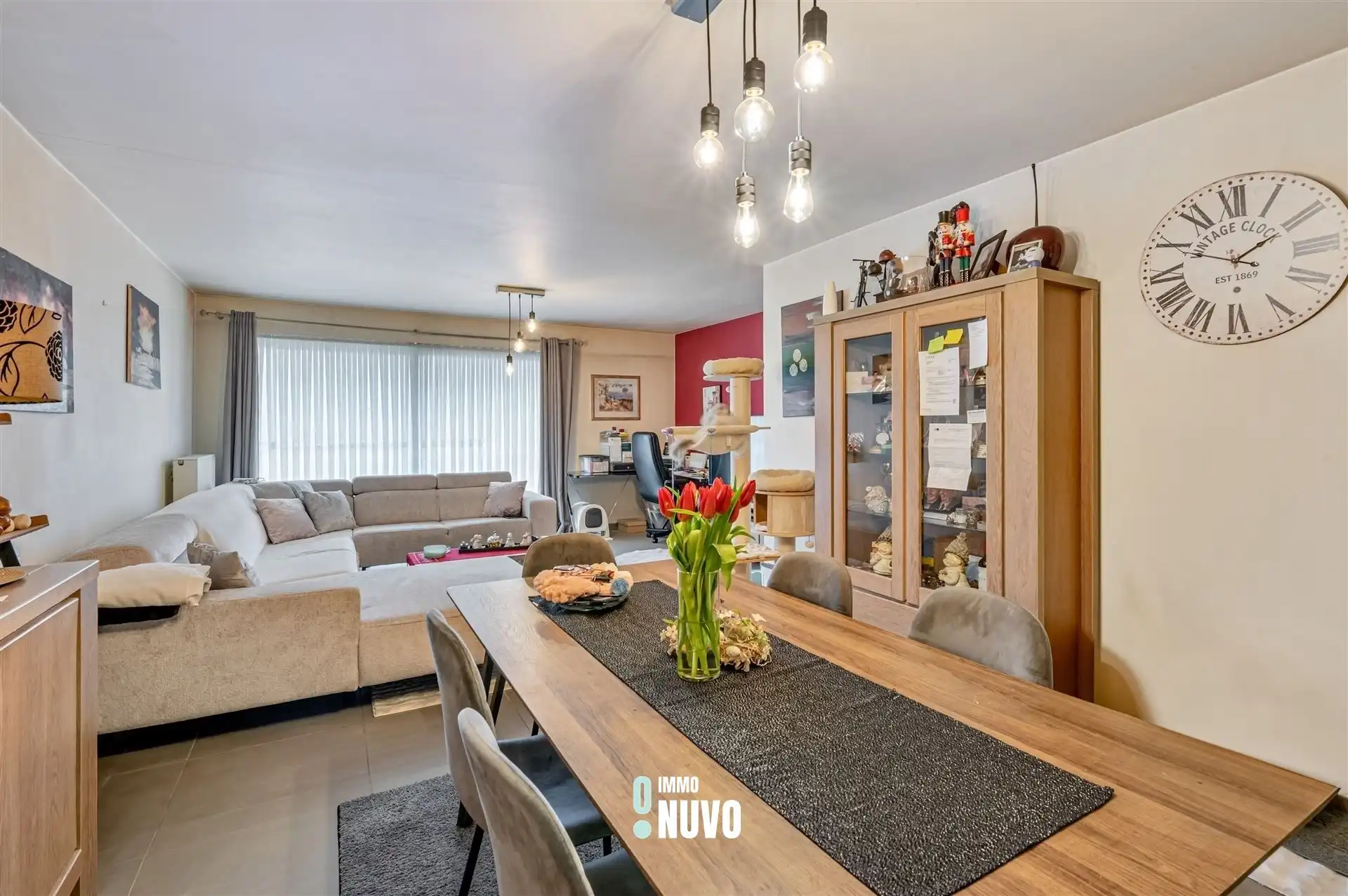 Gelijkvloers instapklaar 2 slaapkamer appartement met garage foto 4