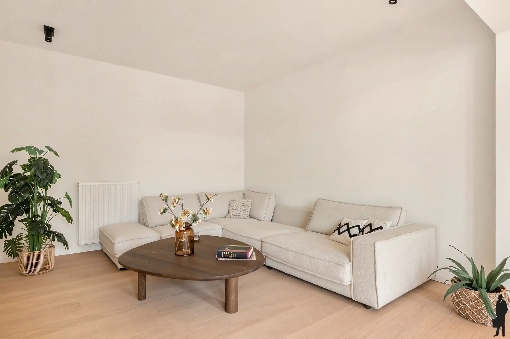 Gerenoveerd dakappartement met twee slaapkamers foto 6