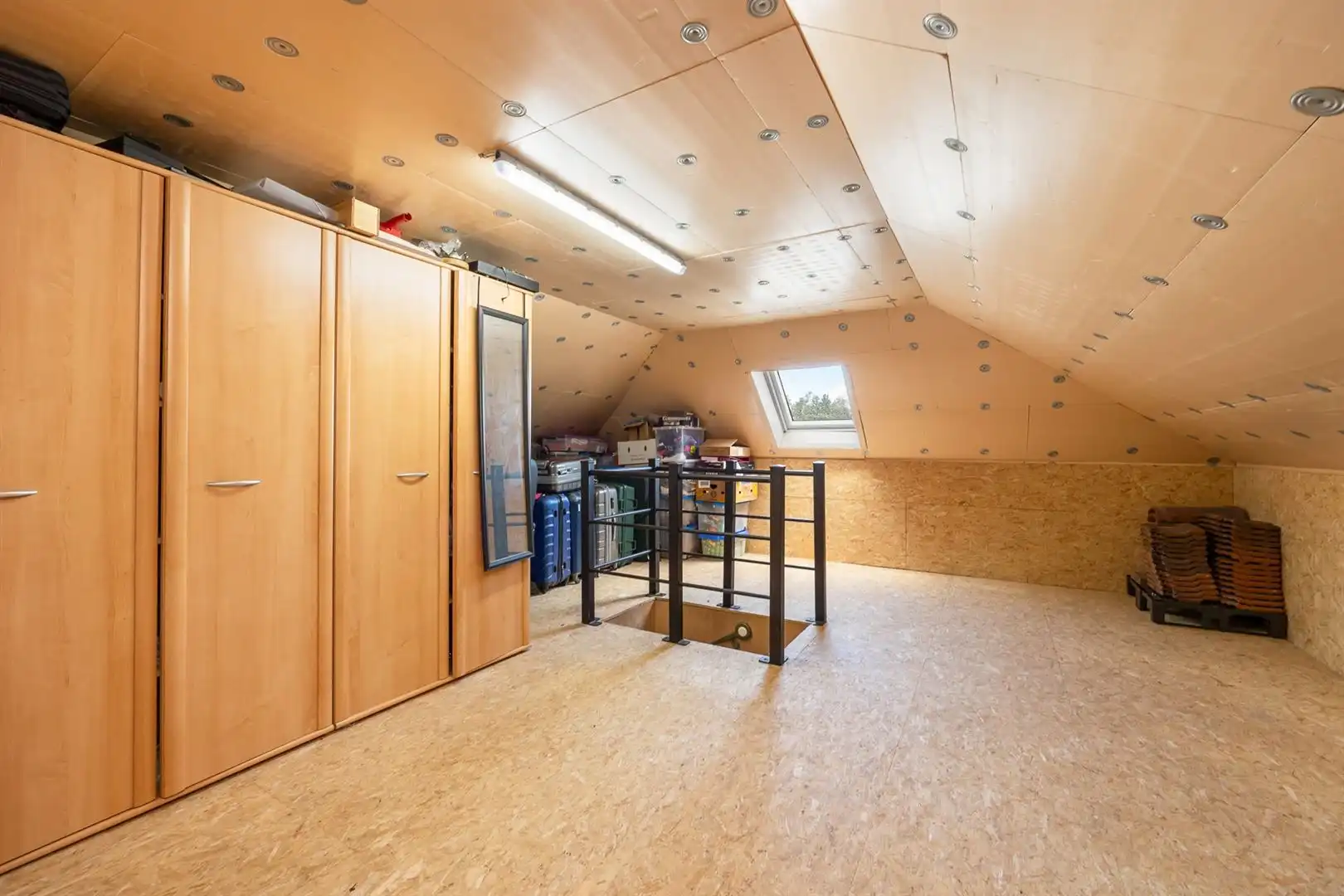 Instapklare woning met verzorgde, ruime tuin! foto 17