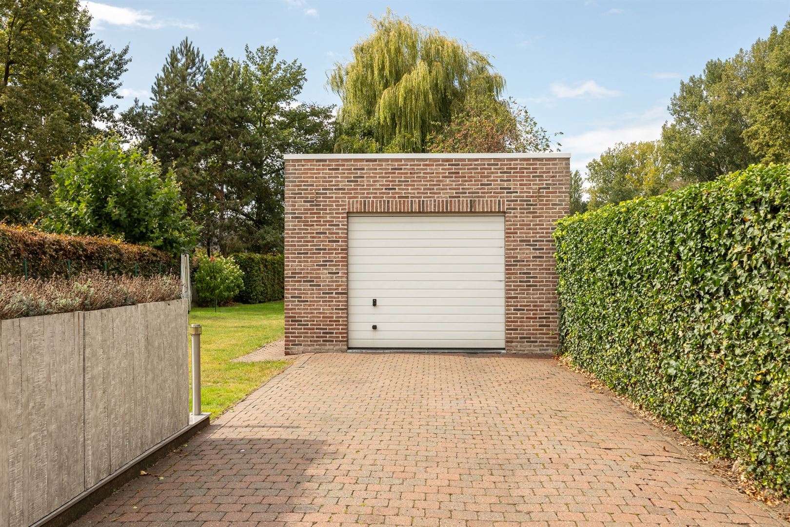 Instapklare woning met verzorgde, ruime tuin! foto 17
