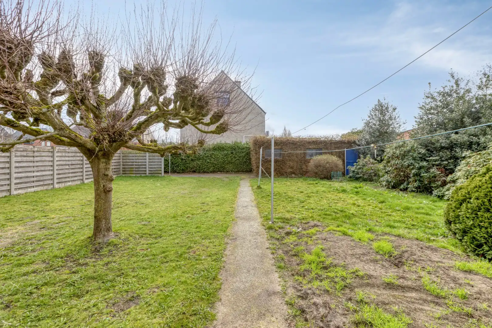 Gunstig gelegen woning met oa 3 slpks op een mooi perceel van 742 m². foto 29