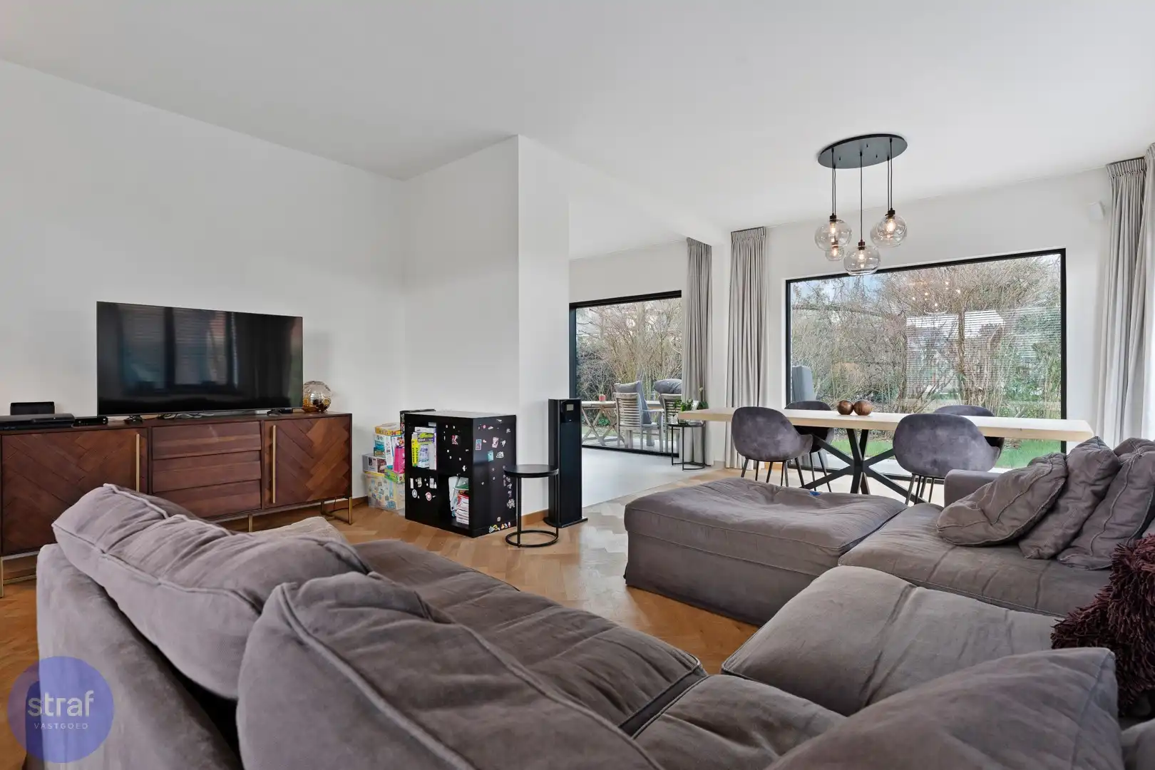 Vrijstaande villa (234 ㎡) op Linkeroever die alle hoofden doet draaien foto 7