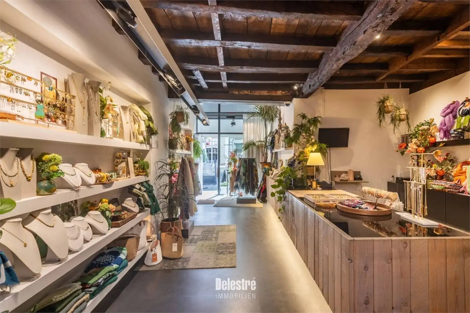 ENERGIEZUINIGE, LUXUEUS INGERICHTE HANDELSEIGENDOM MOLENSTRAAT foto 6