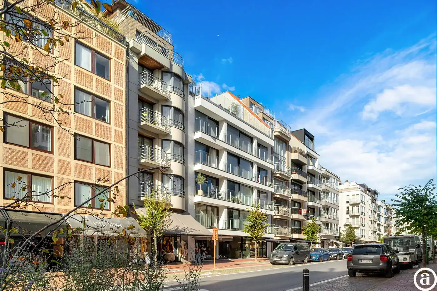 Recent gerenoveerd appartement met zonnig terras in de Dumortierlaan. foto 18