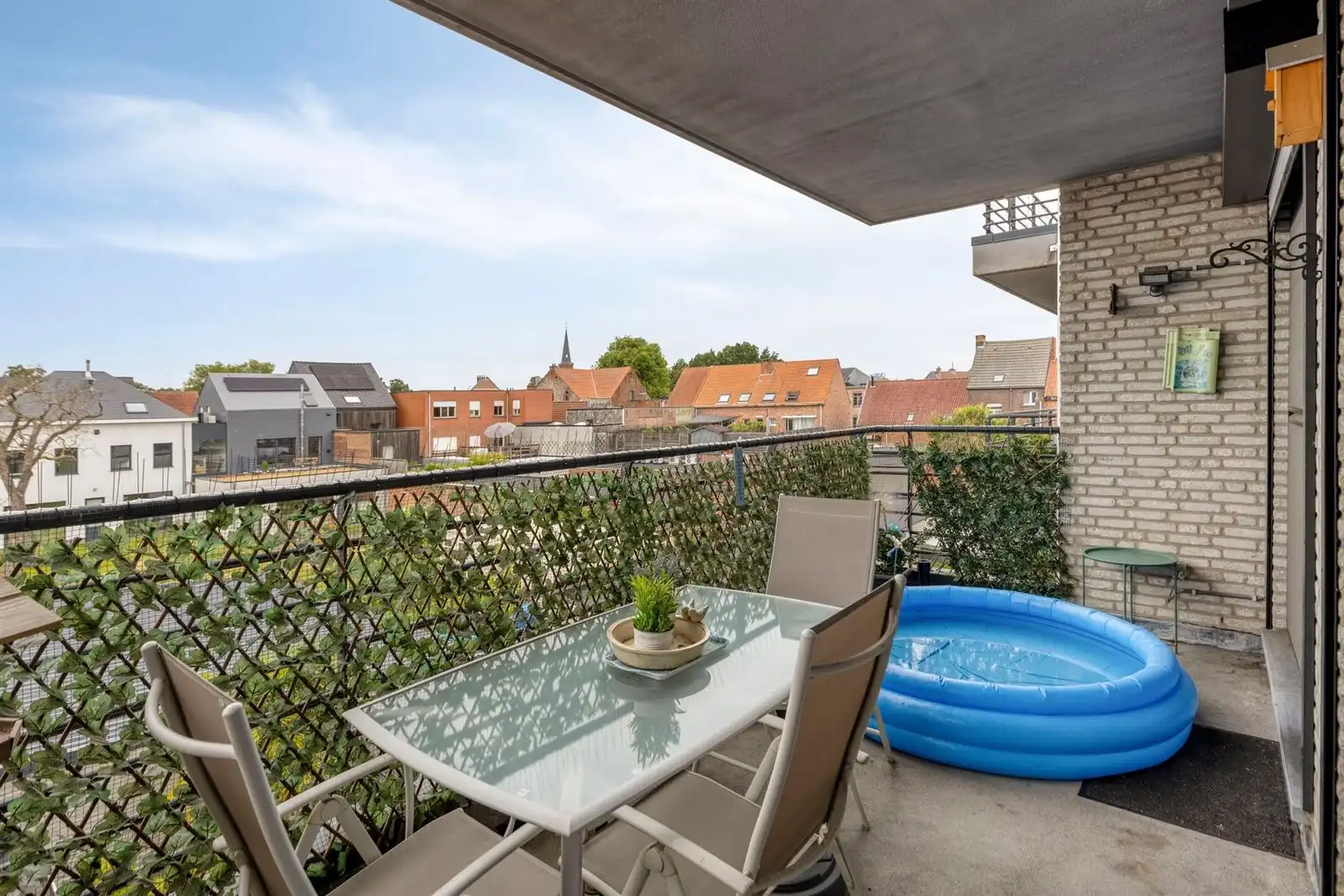 Instapklaar appartement met 2 slpk en ruim terras foto 18