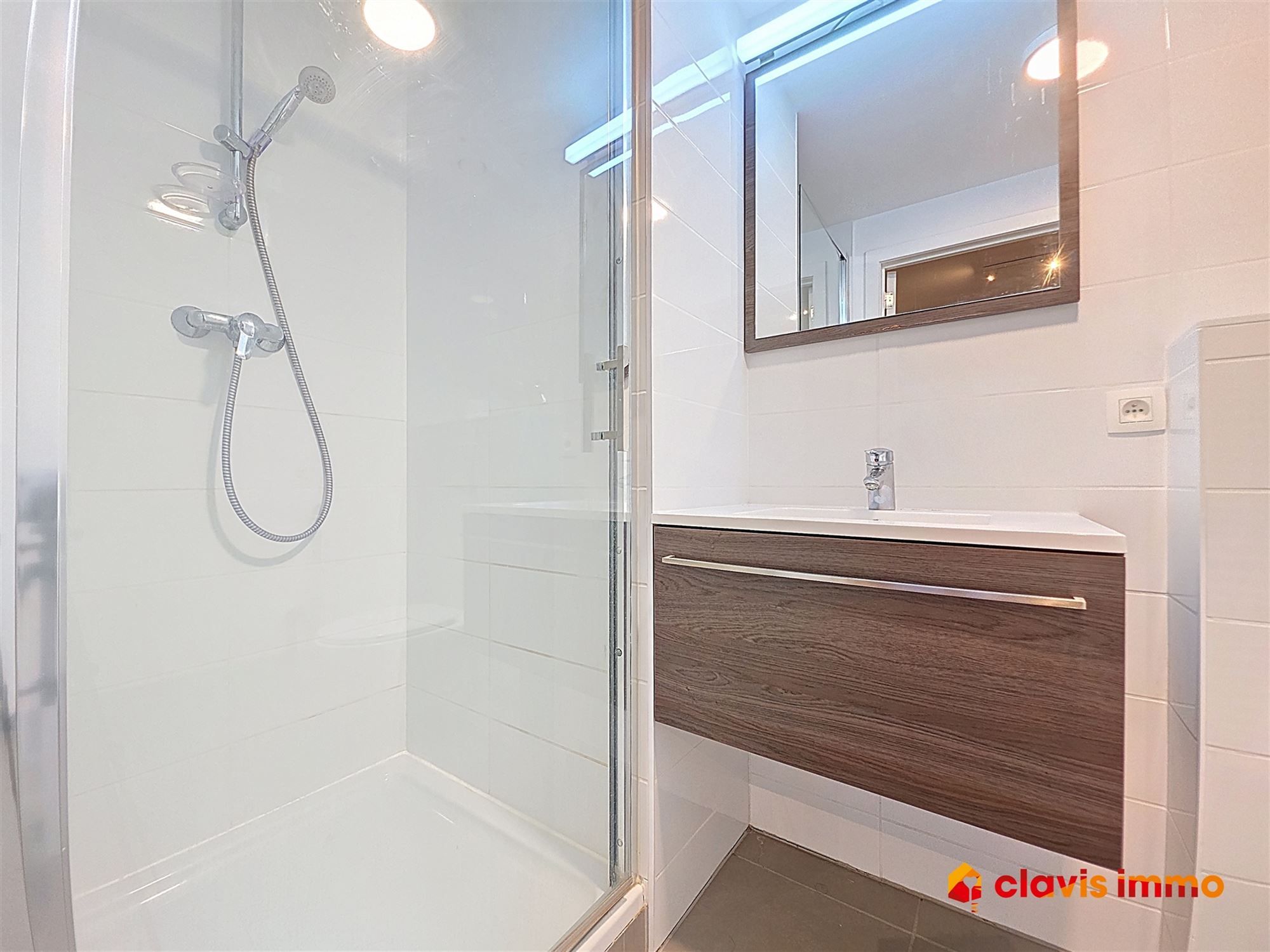 Studio met mooi terras foto 6