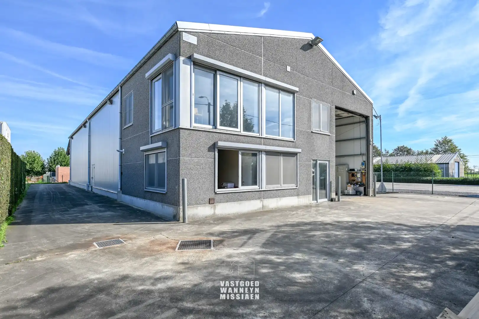 Magazijn te koop Industrieweg 3 - - 8750 Zwevezele