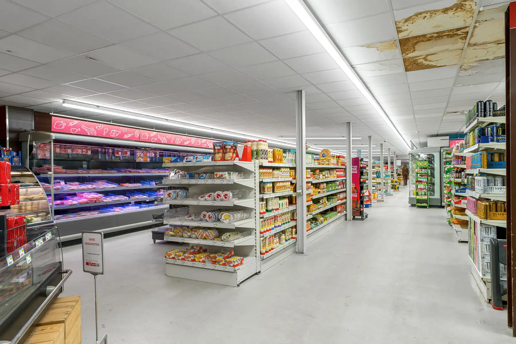 Verzorgd handelspand met comfortabele woonst foto 3