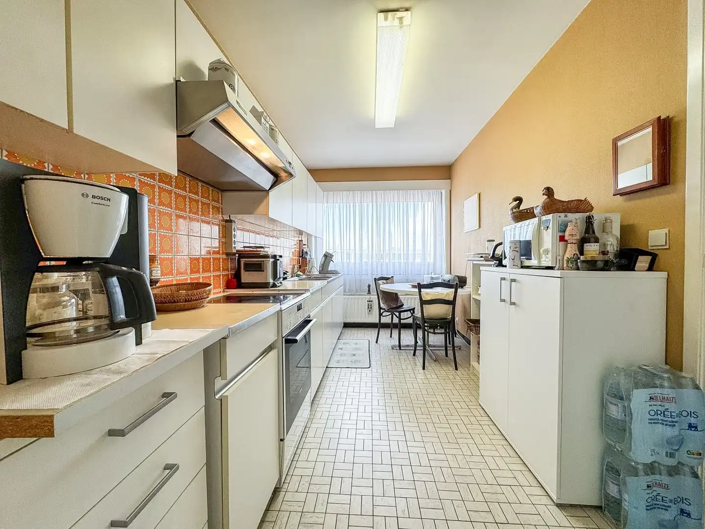 Ruim en energiezuinig 2 slp appartement in het centrum van Zomergem foto 7